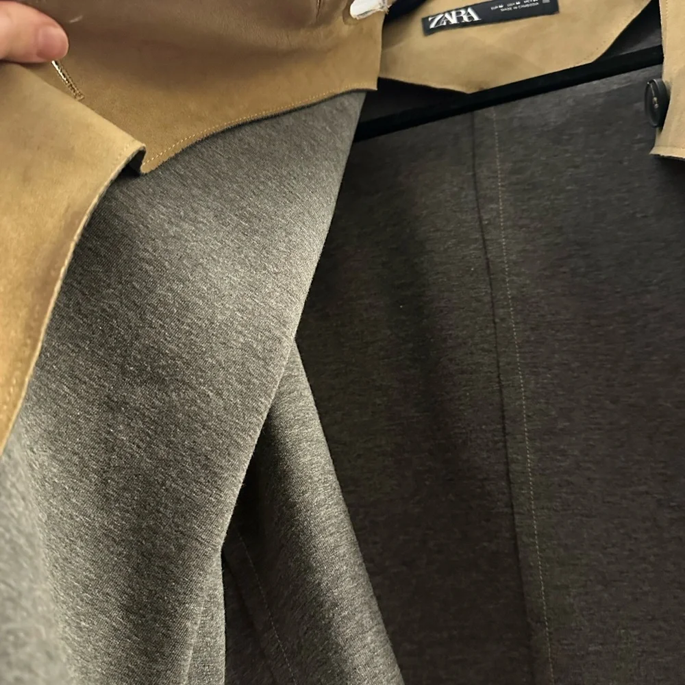 Zara Women's Suede Jacket - Picture 4 of 4